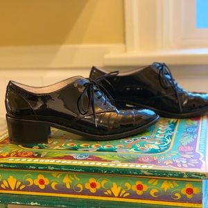 Louise Et cie patent leather shoes